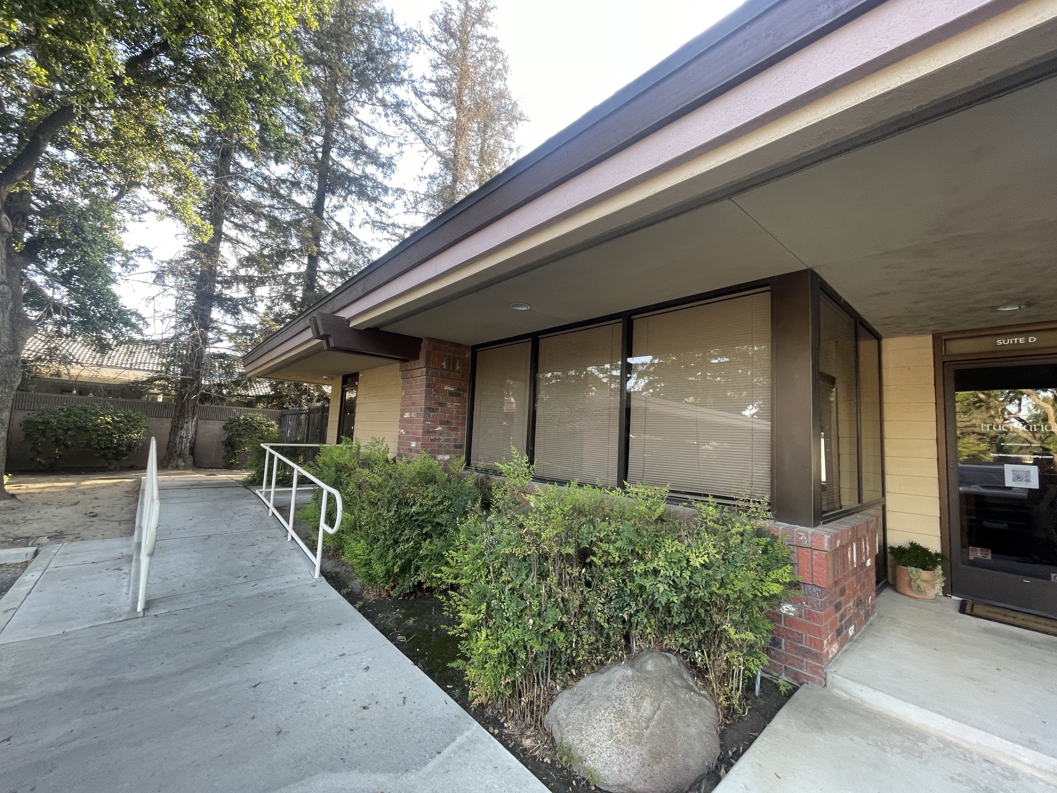 Clinic exterior view